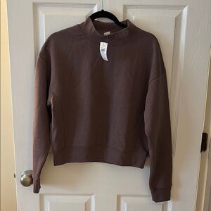 GAP Relaxed Mock Neck Sweatshirt